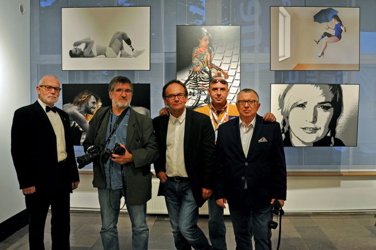 Zdjęcie 17 z albumu „Fotokonfrontacje" – EFF Integracja Ty i Ja.