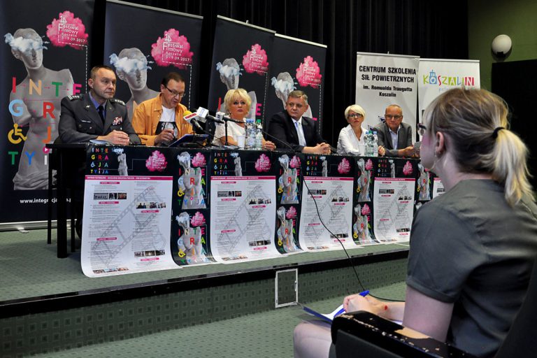 Zdjęcie 12 z albumu „Konferencje naukowe" – EFF Integracja Ty i Ja.