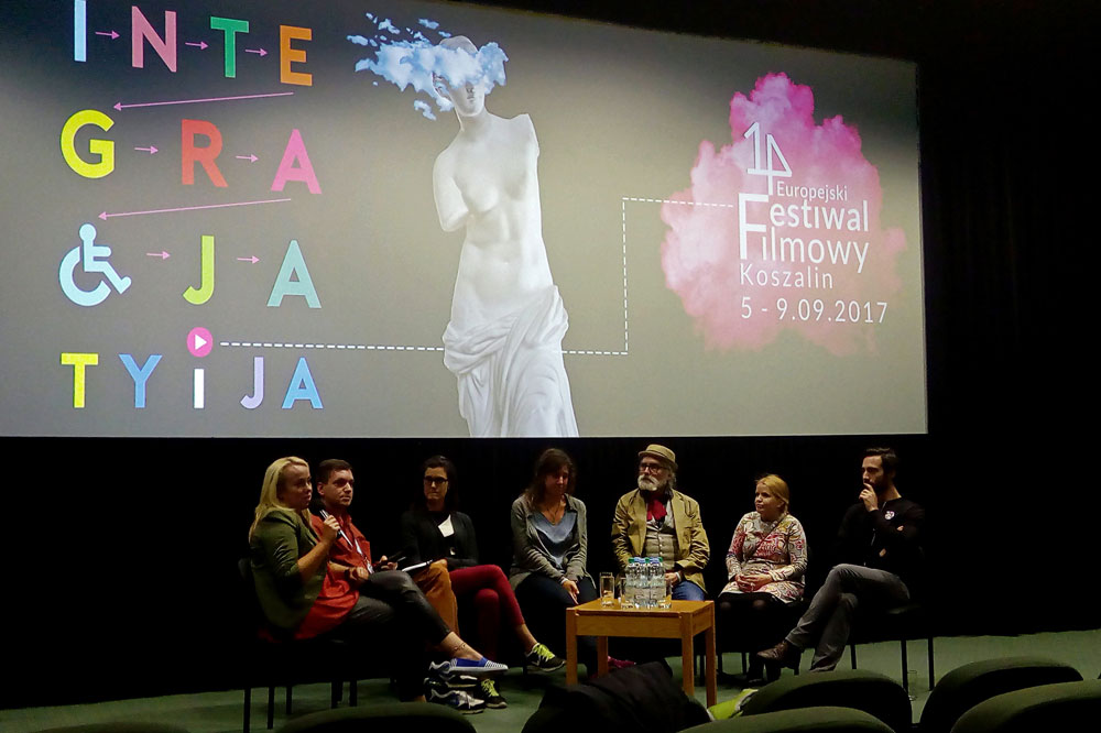 Zdjęcie 1 z albumu „Spotkania z filmowcami" – EFF Integracja Ty i Ja.